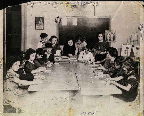 1935 willy class indy sid eskanazi betty nahmias sylvia ehster cassorlas becky cohen.jpg