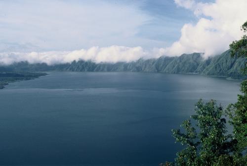 006523-R2-E140.jpg