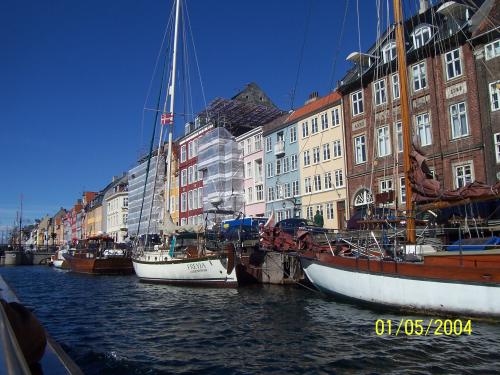 some noah's bar mitz derby scand cruise norway mainly 419.jpg
