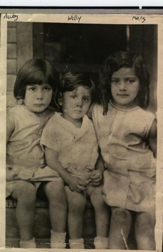 willy nicky mary as kids.jpg